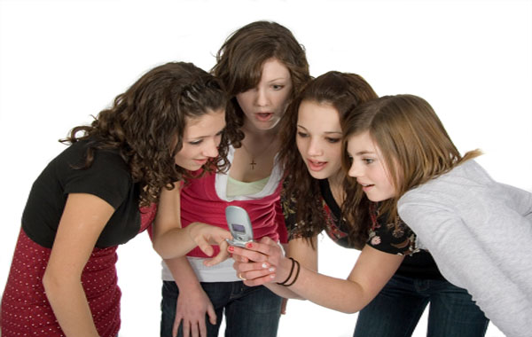 Children Should Not Spend More Than 2 Hours On Internet